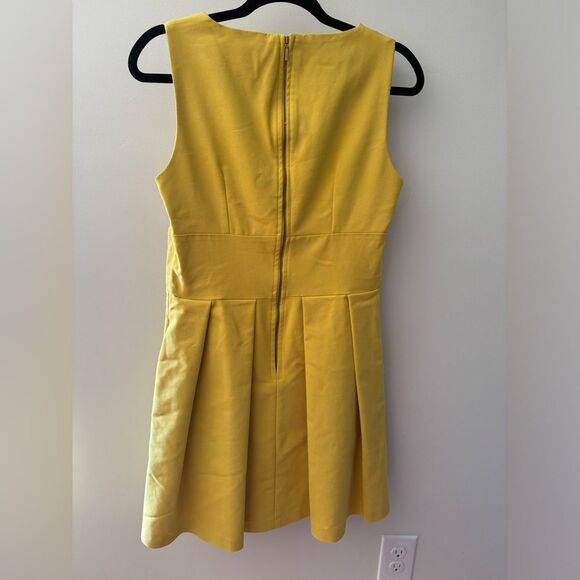ModCloth Closet Golden Yellow Gold Zipper Keyhole Peekaboo Size **UK 14** - Picture 2 of 6